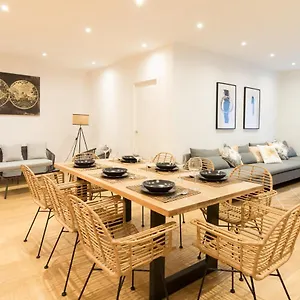 new-guggenheim-by-staynn-apartments.bilbaohotelsspain.com/